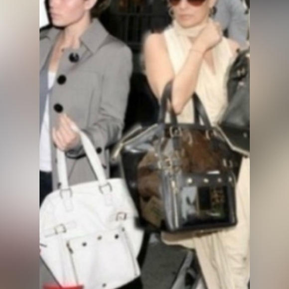 Yves Saint Laurent Downtown Silver Large Bag Tote - Picture 2 of 13